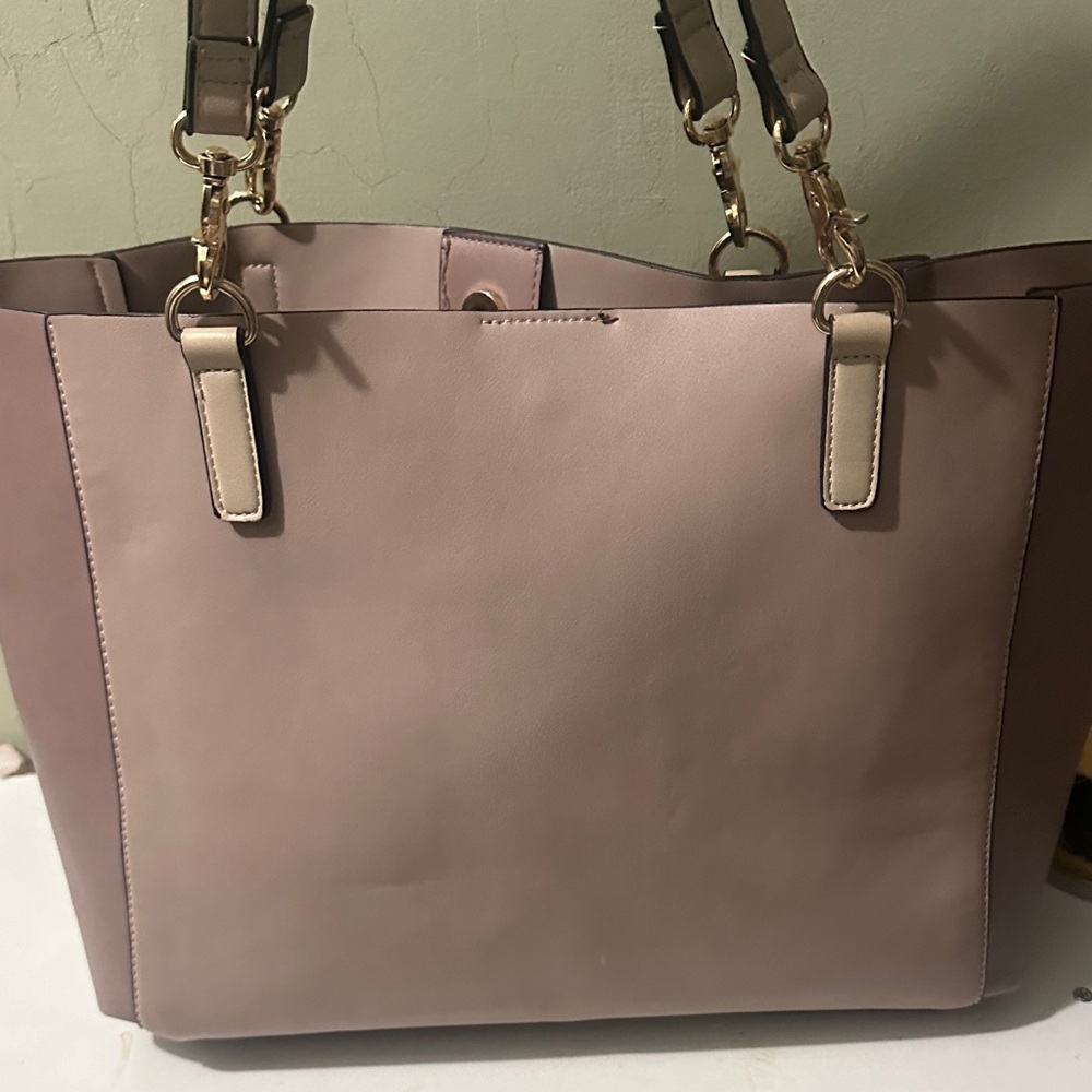 Chic Mauve Tote Bag with Gold Accents